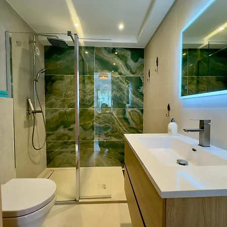 Le Cirodde By Scls Locations